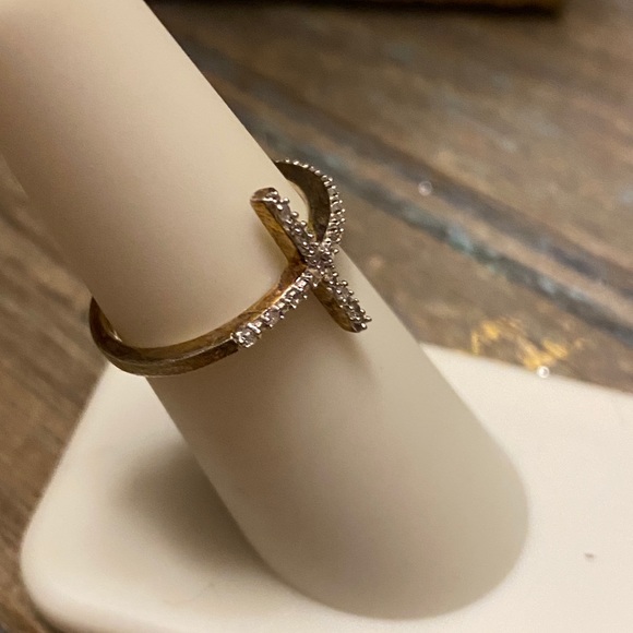 Diamond cross ring - Picture 5 of 7